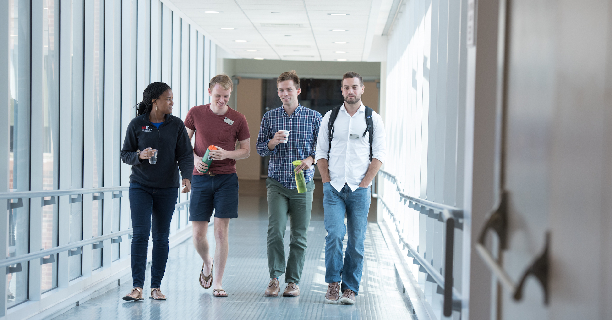 Student on interior bridge between E51 and E40
