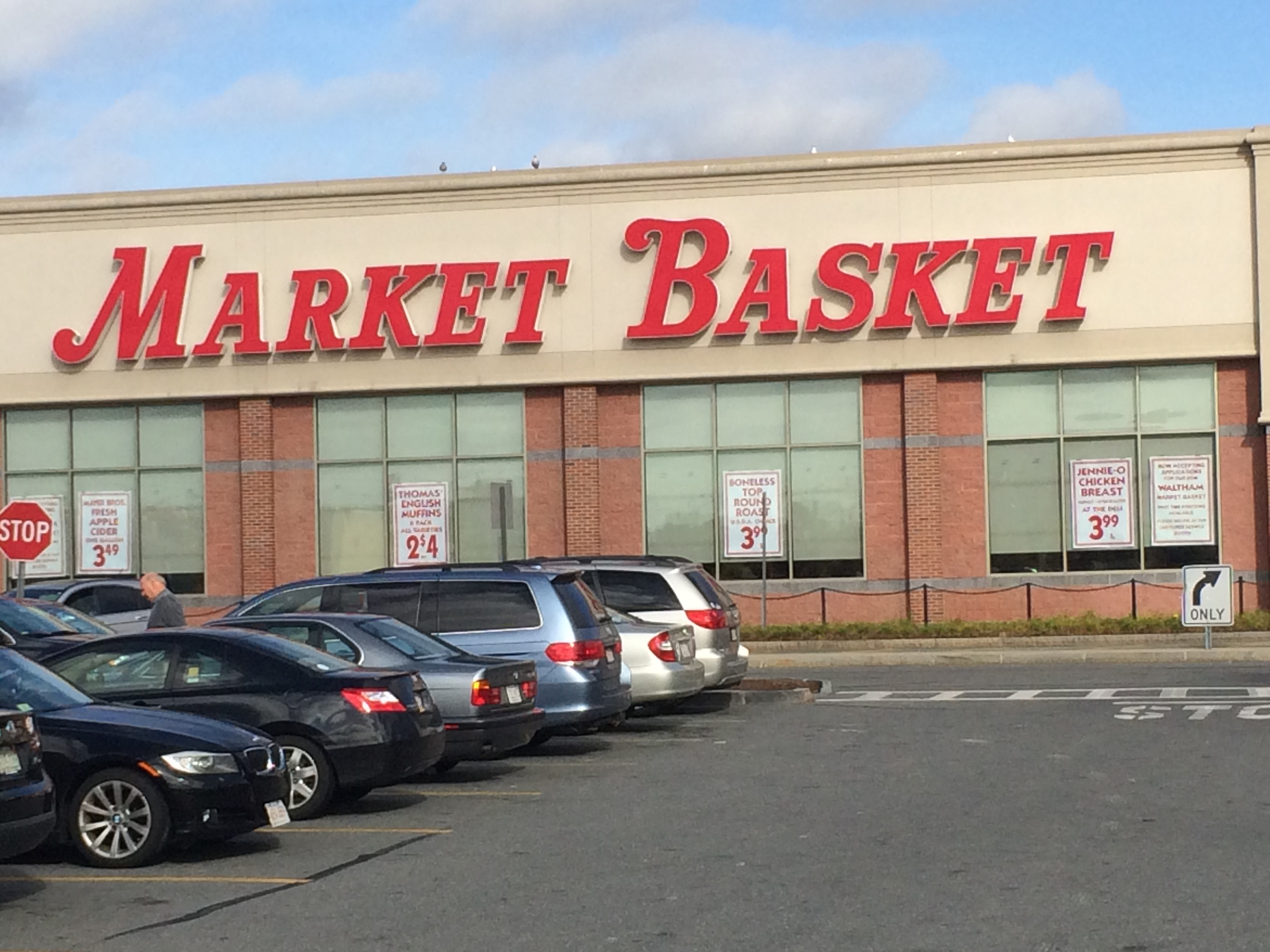 Market Basket Store with cars in parking lot