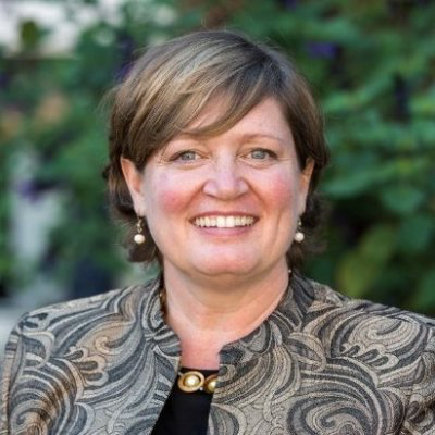 Portrait of Julie Lockner, EMBA '17