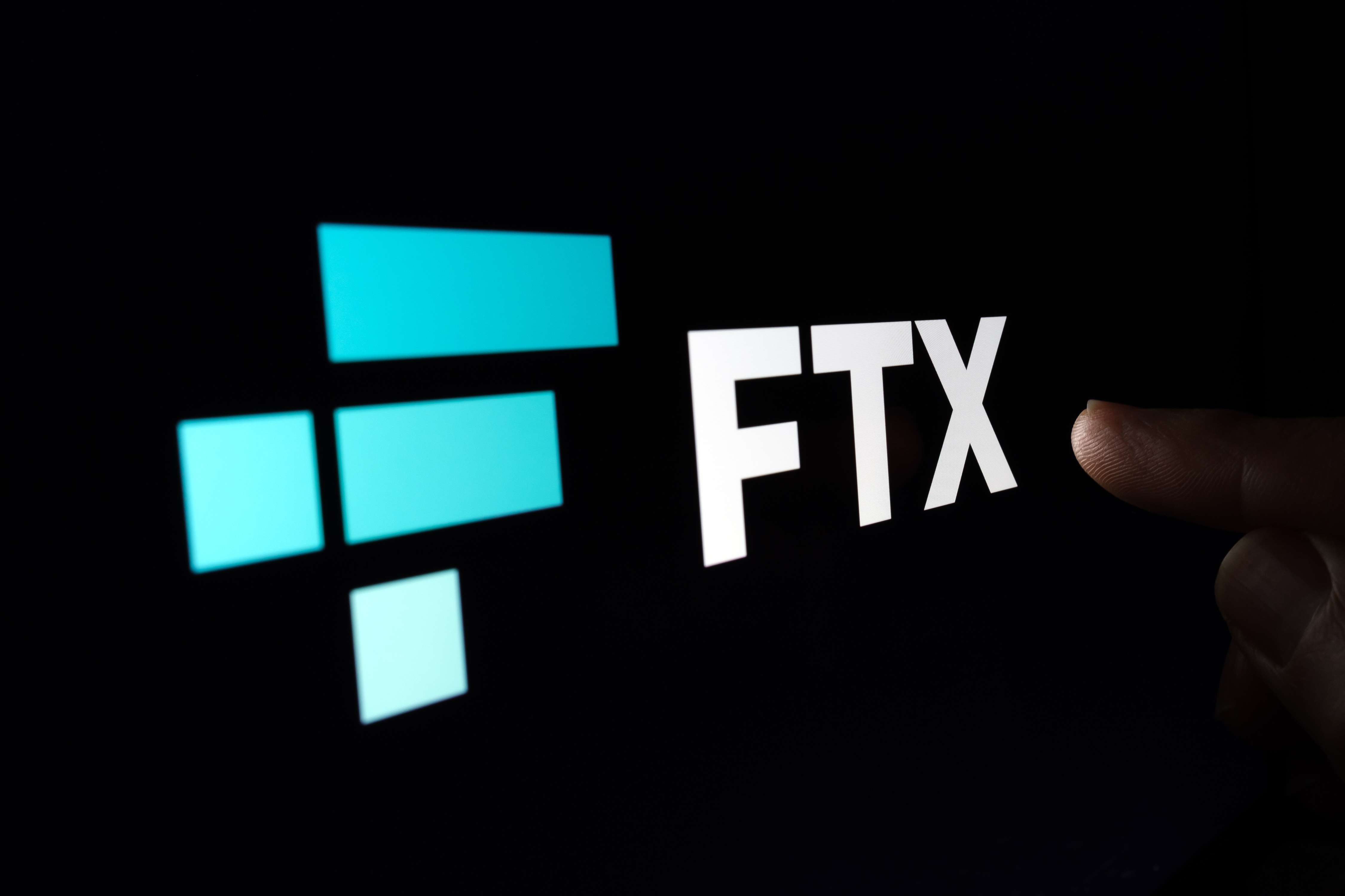 Computer screen showing FTX acronym