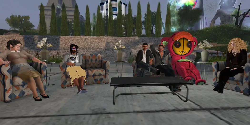 Live radio hour in Second Life with Draxtor Despres, Jo Yardley, and other avatars