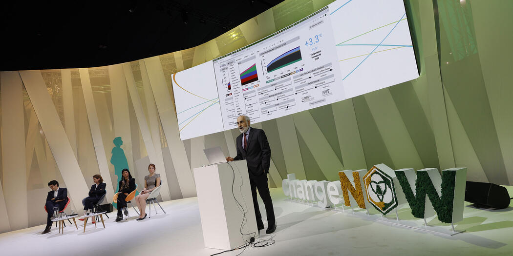 John Sterman runs En-ROADS