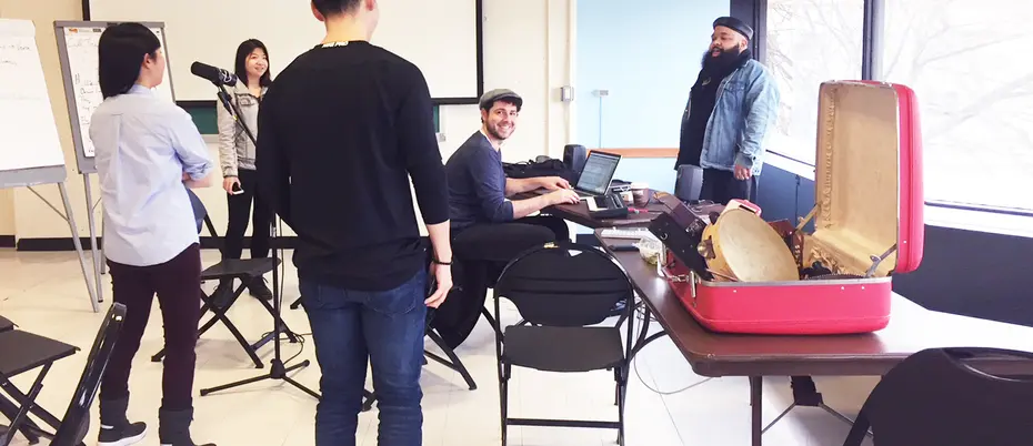 MIT Sloan music making class during Sloan Innovation Period