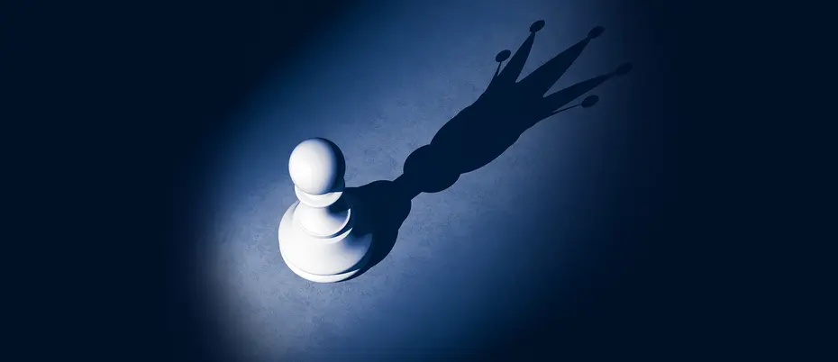 Pawn with shadow of king