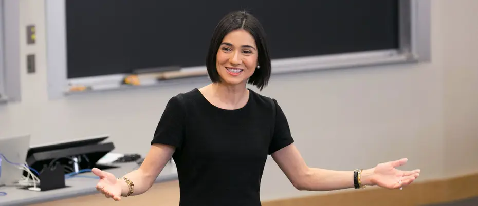 Zeynep Ton teaching at MIT Sloan