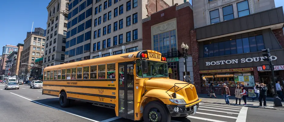 Schoolbus in Boston
