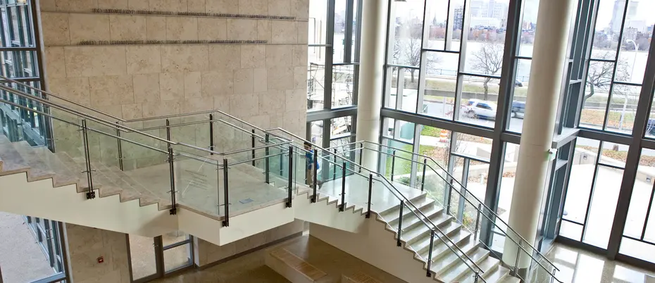 Interior shot of MIT Sloan E62 lobby.
