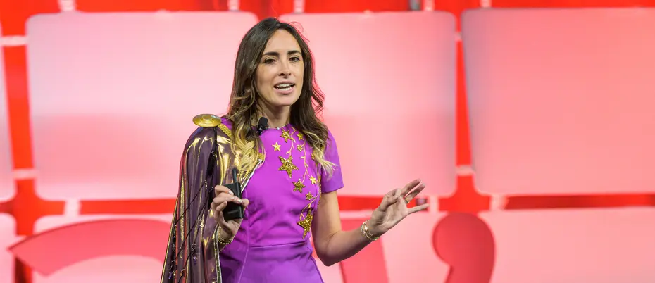 Emma Kaye of Cosmosii