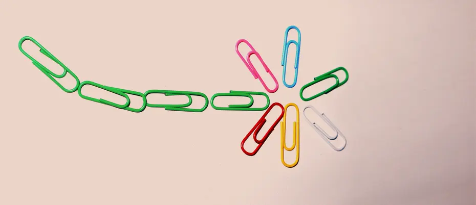 colorful paperclips forming a flower shape