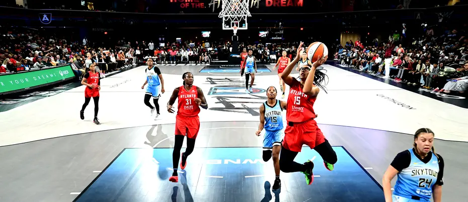 A photo of the WNBA Atlanta Dream vs Chicago Sky