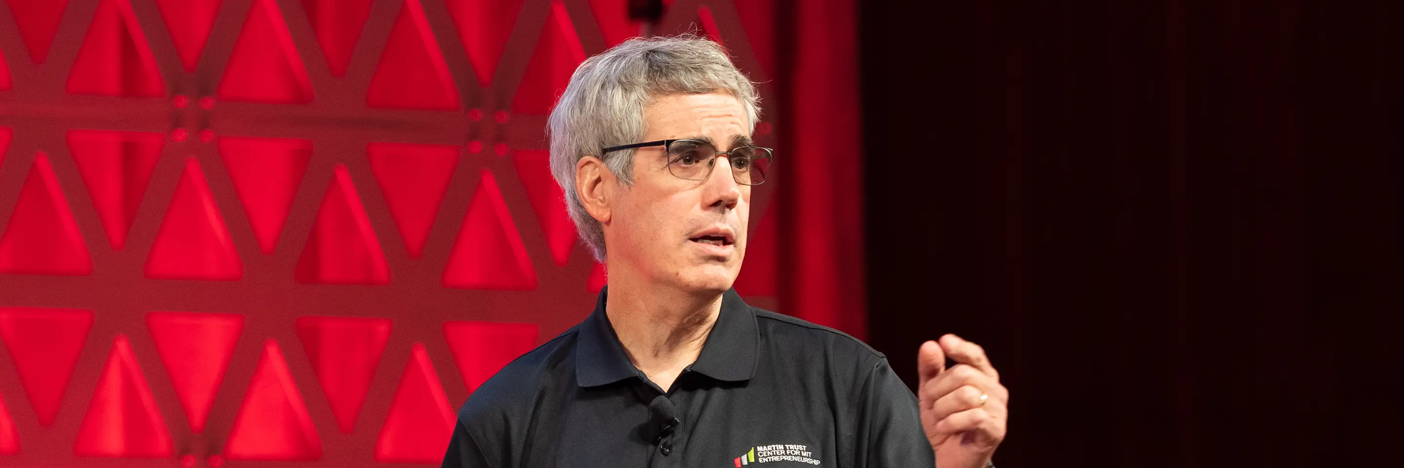 Bill Aulet speaks at MIT delta v Demo Day 2021