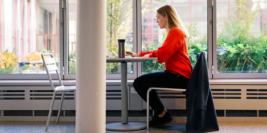 Elisa starts her morning routine by checking emails and getting ready for her day.