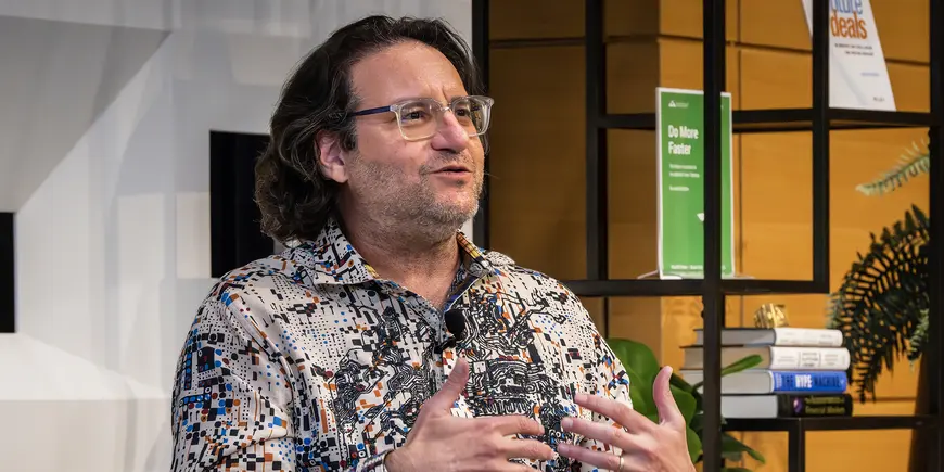 Bred Feld addresses alumni at MIT Sloan Reunion 2023