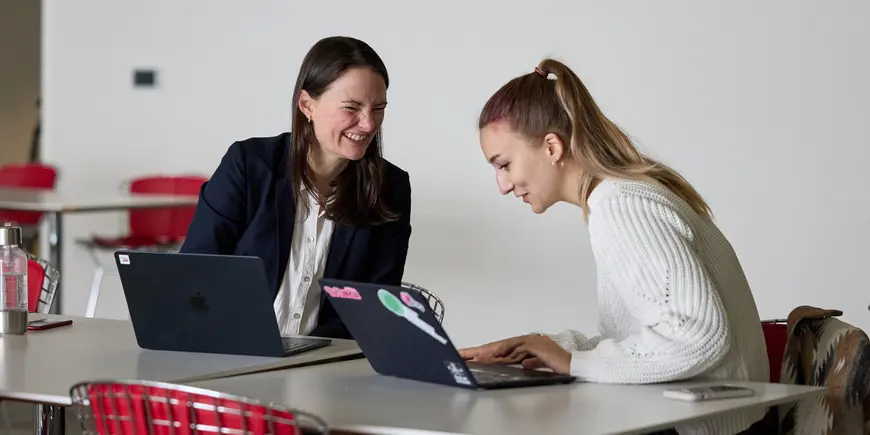 Jocelyn, a student, meets with another student.