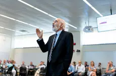 How to convince someone global warming is real? Play this game