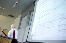 En-ROADS: A powerful, interactive climate model