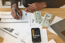 Who Benefits from Retirement Saving Incentives in the U.S.? Evidence on Racial Gaps in Retirement Wealth Accumulation