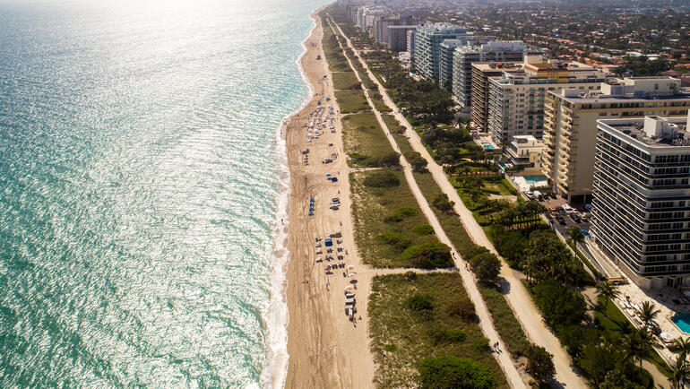 photo of a Miami beach from above