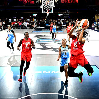 A photo of the WNBA Atlanta Dream vs Chicago Sky