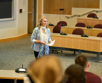 Catherine Wolfram in the classroom 
