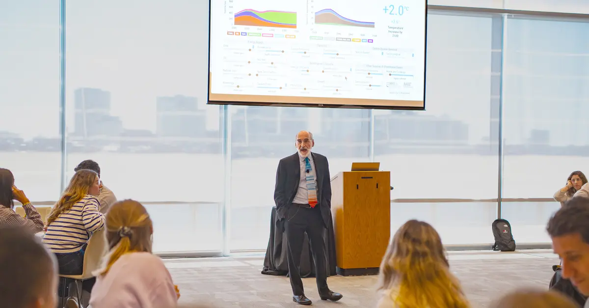 Download: Climate strategy for leaders