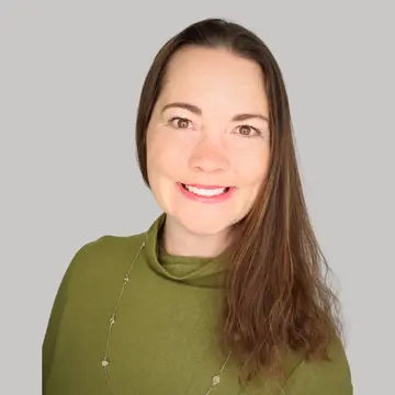 Kelly Nixon