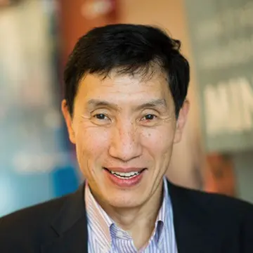 Yasheng Huang