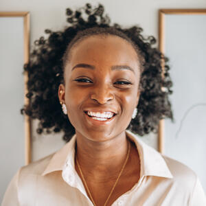 Lola Bakare, MFin'19