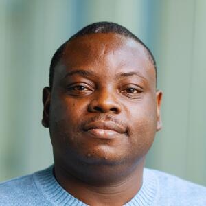 Professional head shot of Ayobami Aluko
