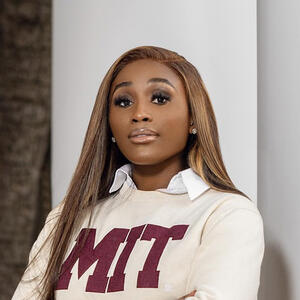 Winnie Monu-Azinge poses for photo